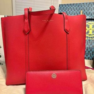 Tory Burch bag wallet